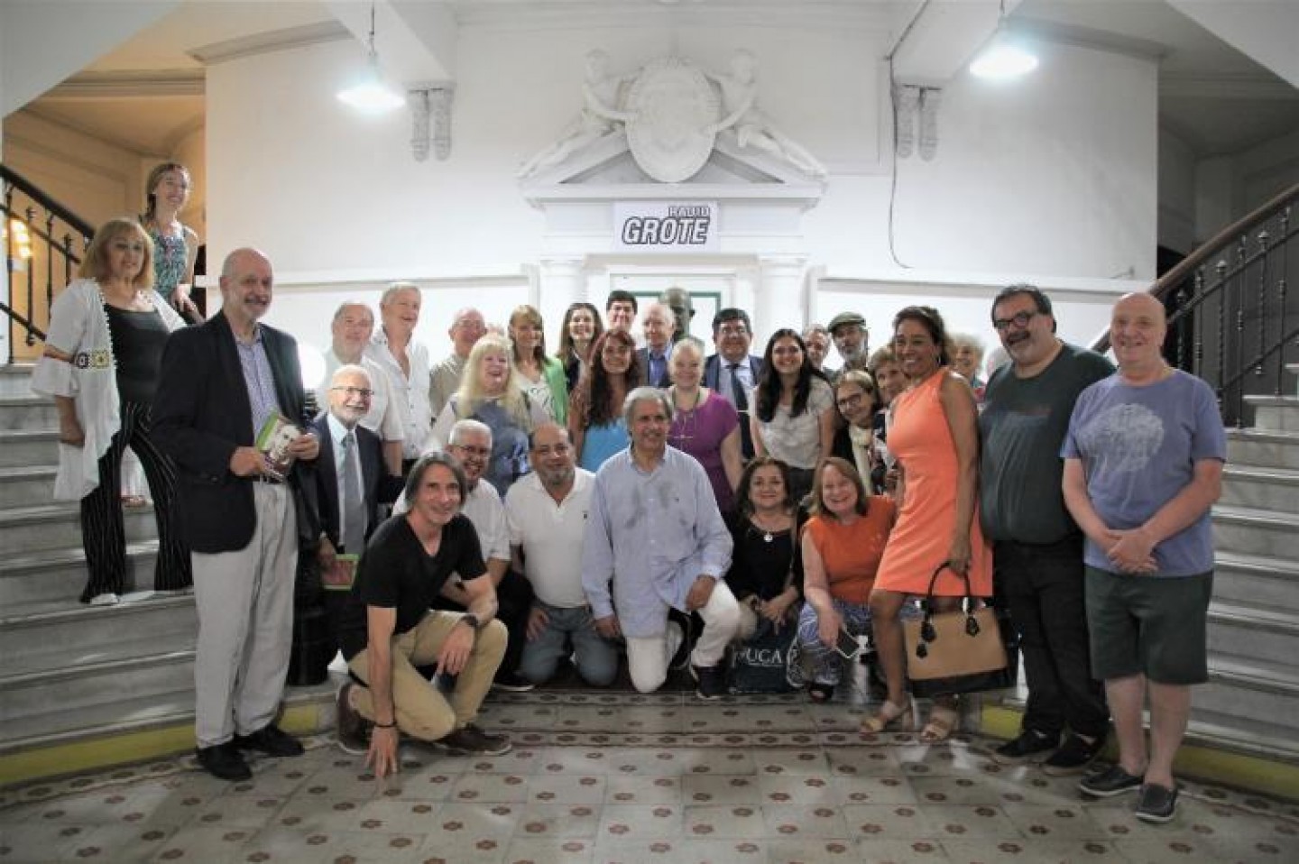 radio-grote-reunio-a-colaboradores-y-amigos-iRh2